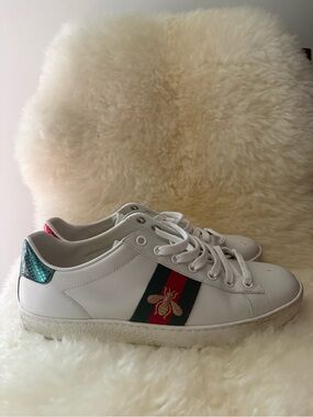 Gucci Ace Bee Leather Sneakers with Green-Red Stripe & Embroidered Bee